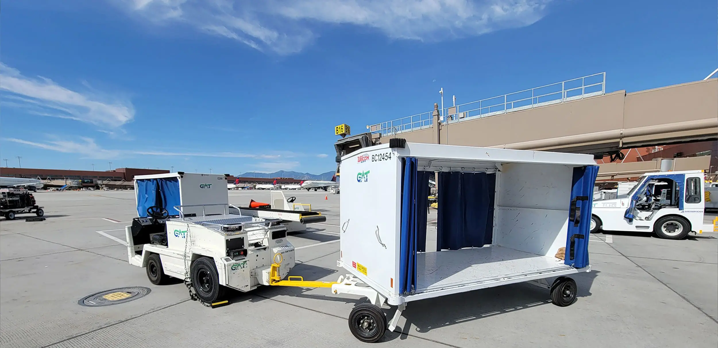 Aluminum Baggage Carts vs. Steel Baggage Carts